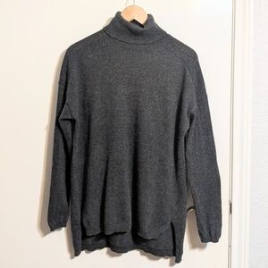 Lark & Ro 100% Cashmere Turtleneck Sweater Charcoal Grey Medium